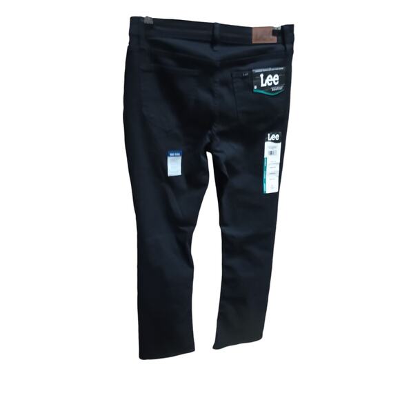 NWT LEE Women's Regular Fit Bootcut Mid Rise Stretch Denim Deep Dye Black Sz 8 - Picture 5 of 7